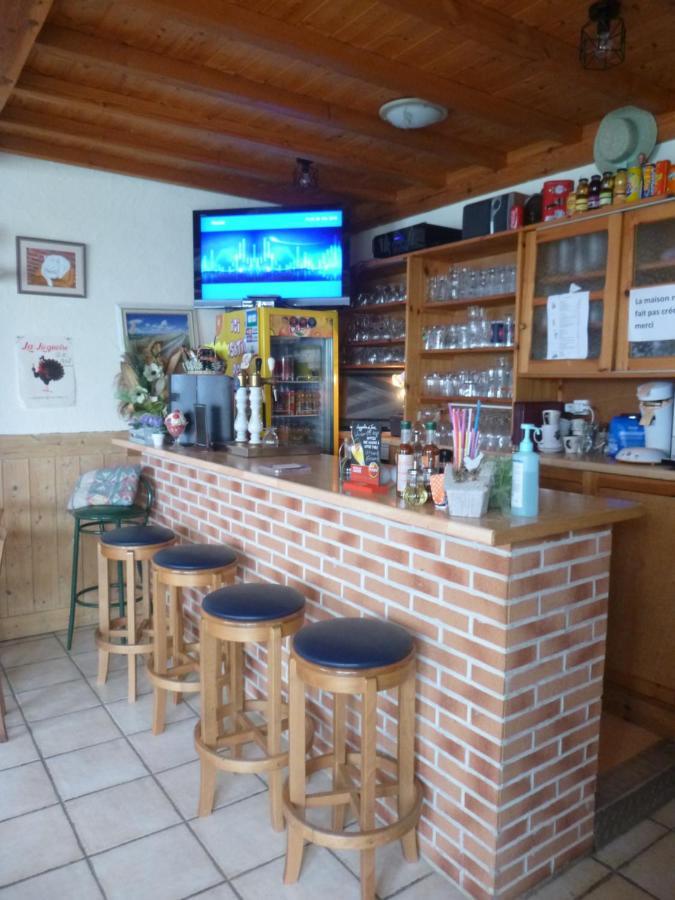 Pommiers Des Trois Pays Campingplatz