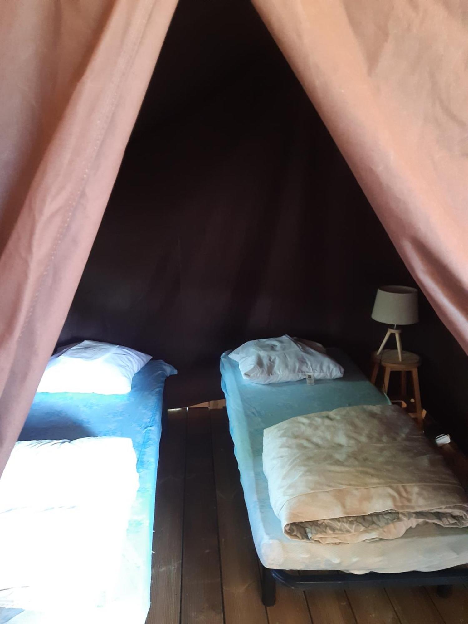 Campsite Pommiers Des Trois Pays 4*
