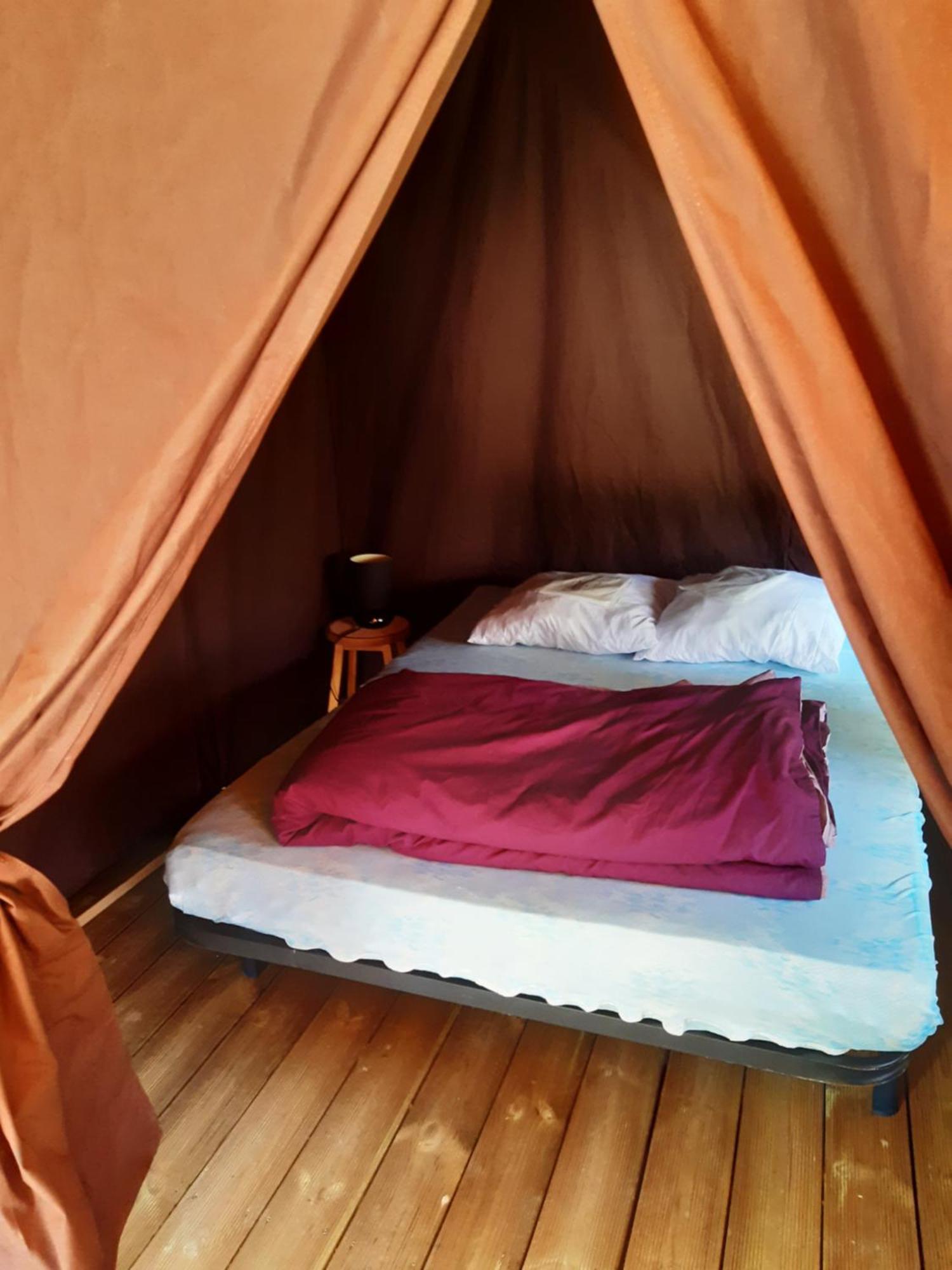 Pommiers Des Trois Pays Campsite 4*